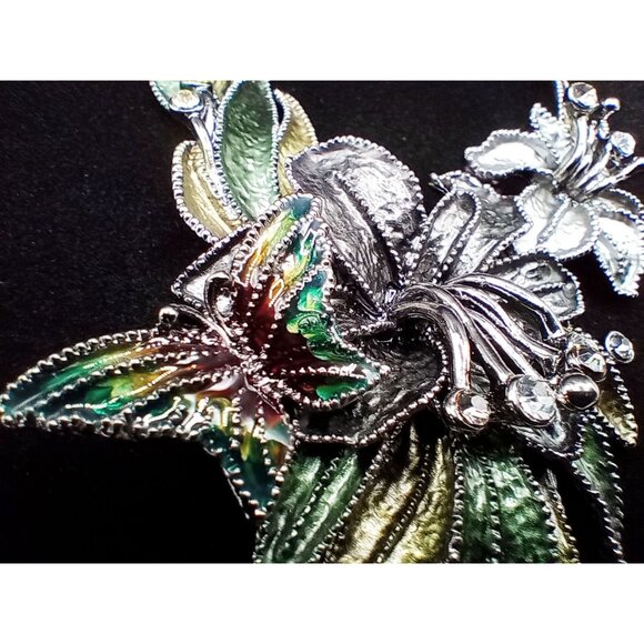 Floral & Butterfly Statement Necklace Rhinestone Accents Green Silver-Tone Metal - Picture 3 of 16